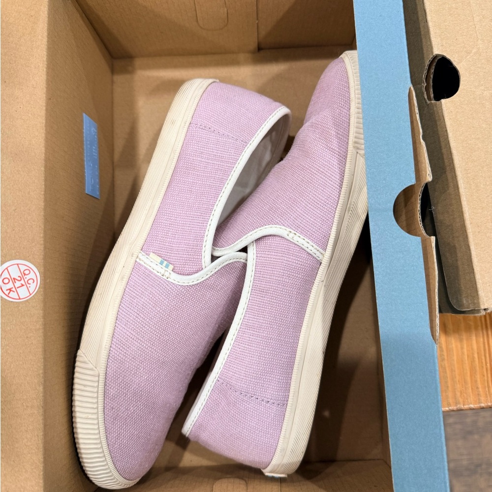 TOMS Lilac Slip-On Sneakers